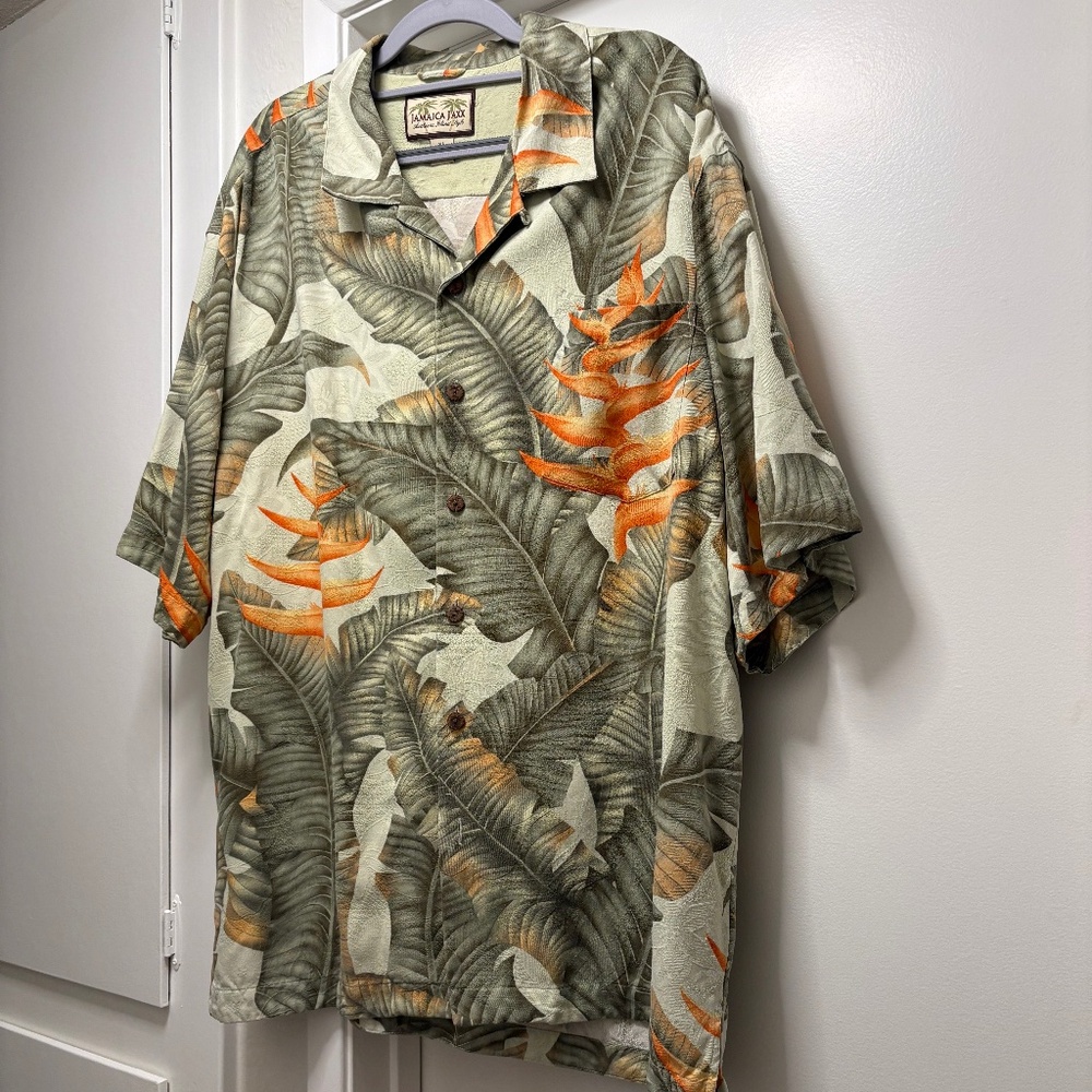 Jamaica Jaxx floral aloha shirt - 100% silk - size XL